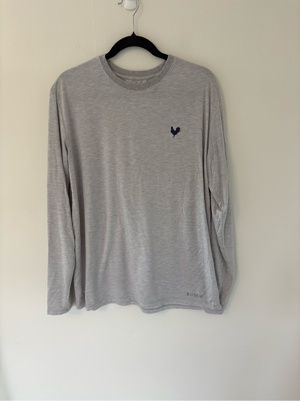 2 UNDR Men’s Long Sleeve Crew Neck Shirt - Light Gray